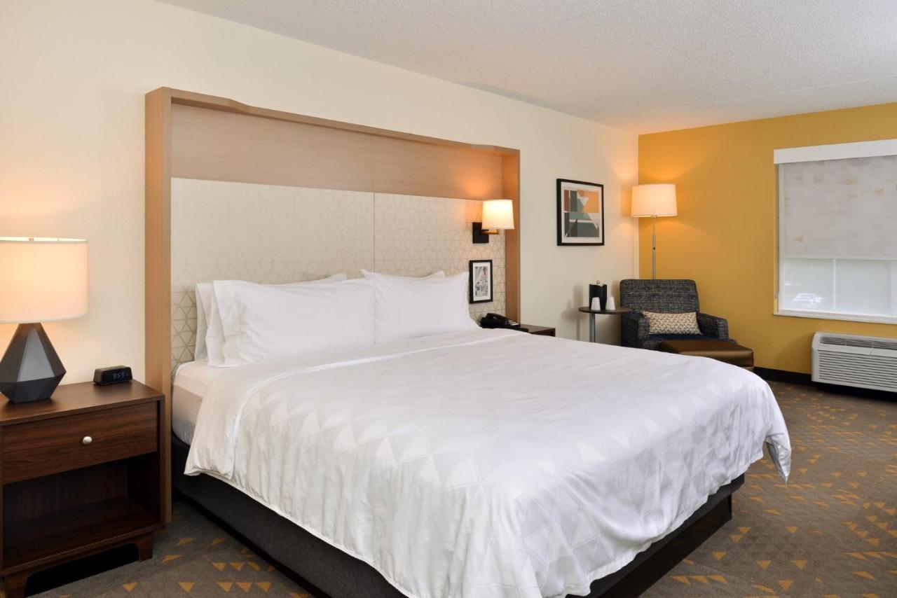Holiday Inn Hotel & Suites Overland Park-Convention Center By Ihg Eksteriør bilde