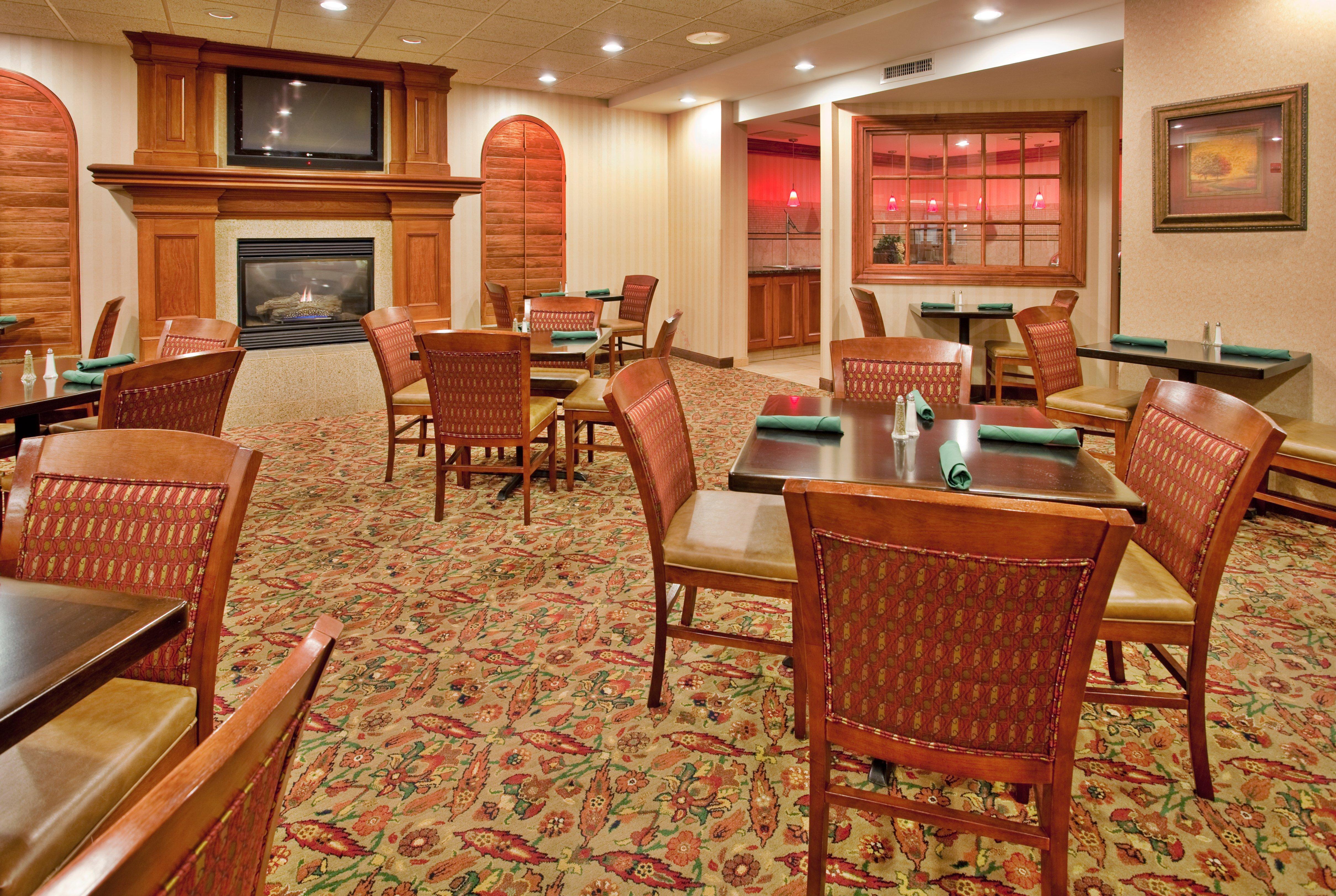 Holiday Inn Hotel & Suites Overland Park-Convention Center By Ihg Eksteriør bilde