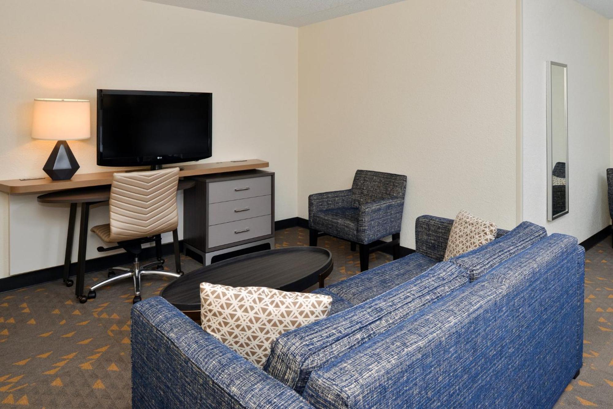 Holiday Inn Hotel & Suites Overland Park-Convention Center By Ihg Eksteriør bilde
